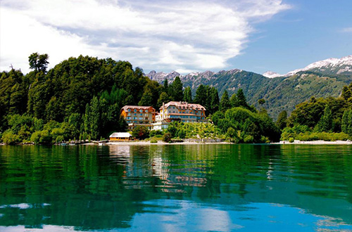 correntoso-lake-river-hotel-exterior-neuquen-argentina-lake