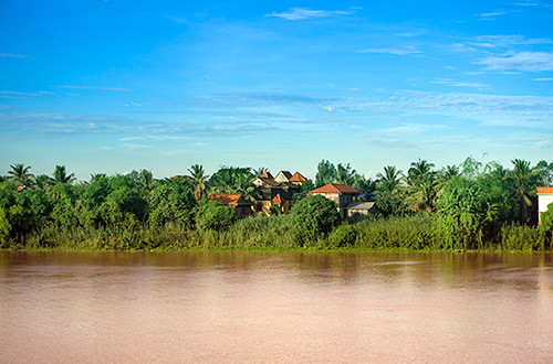aqua-mekong-expedition-cruise-mekong-river-houses