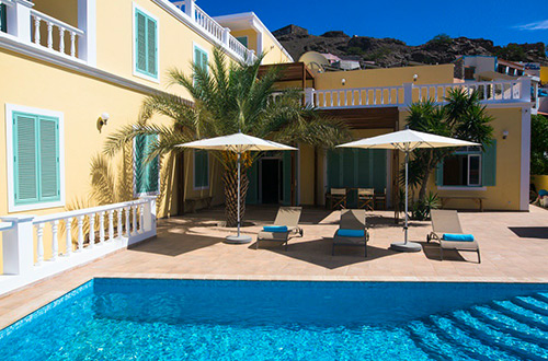 the-casamarel-hotel-mindelo-cape-verde-pool