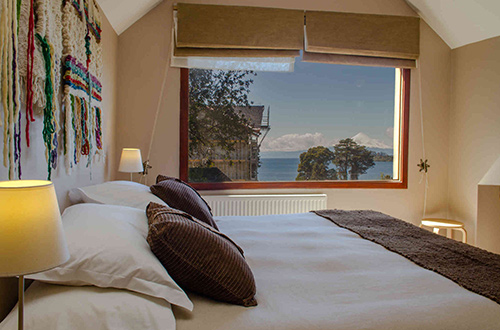 bedroom-view-casa-kalfu-hotel-boutique-puerto-varas-los-lagos-chile
