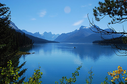 canada-rocky-mountains-view