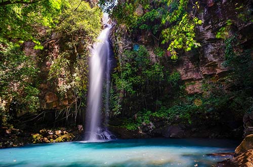 waterfall-la-fortuna