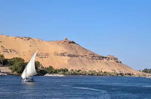 aswan-egypt-felucca
