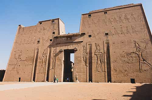 edfu-temple-edfo-egypt