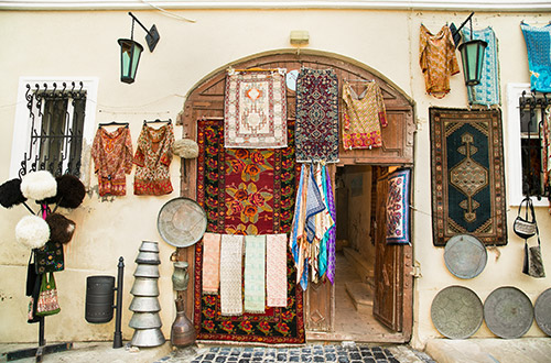 souvenir-shop-icheri-sheher-old-town-baku-azerbaijan