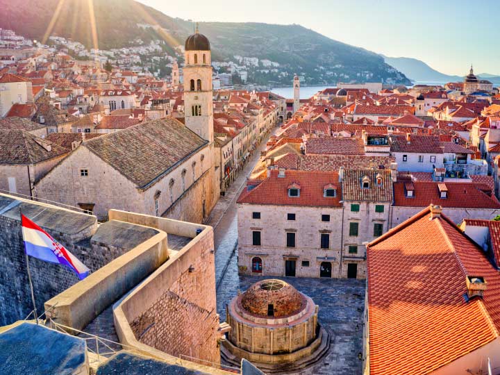 Dubrovnik-old-town-sunrise-Croatia
