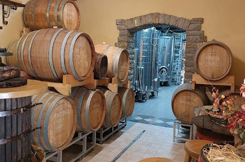 wine-cellar-san-mauro-momjan-istria-croatia-bookingcom