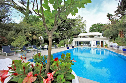 hotel-parc-victoria-pool