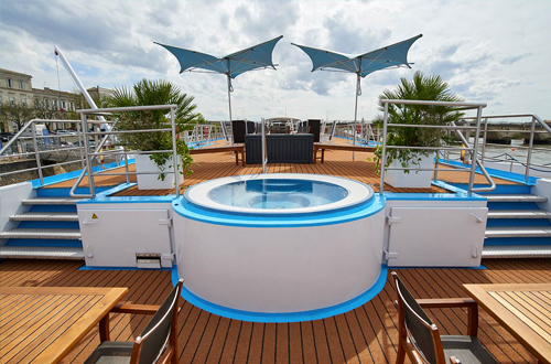 amadolce-luxury-cruise-ship-bordeaux-france-deck
