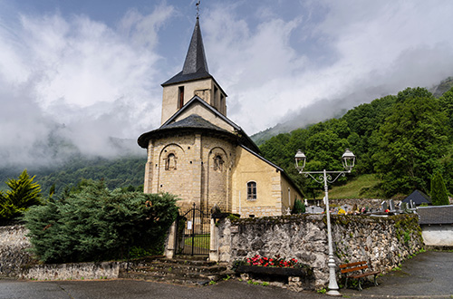 bagneres-de-luchon-haute-garonne-occitanie-france