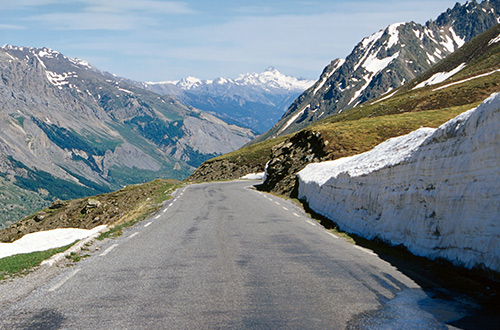 col-du-galibier-french-alpes-france-cycling-route