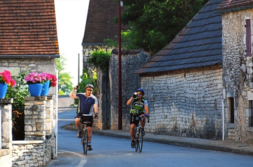 cycling-molieres-bordeaux-france-europe