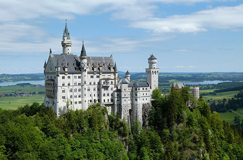 neuschwanstein-castle-view
