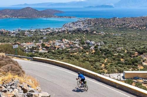 greek-cycle-coastline