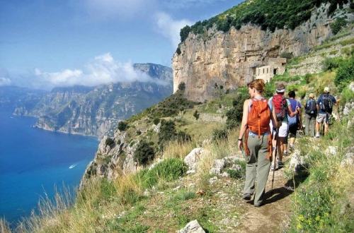 amalfi-coast-hike-italy
