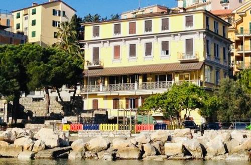 hotel-belvedere-hotel-exterior-cinque-terre-amalfi-coast-italy
