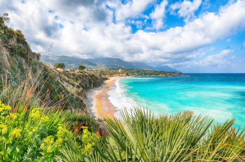 Guidaloca-Beach-Castellammare-del-Golfo