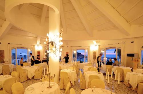 le-calette-hotel-dining-room-sicily-italy