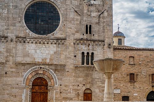 church-of-san-michele-arcangelo-bevagna-umbria-italy