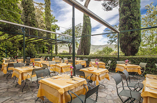 hotel-villa-le-barone-panzano-chianti-tuscany-italy-dining