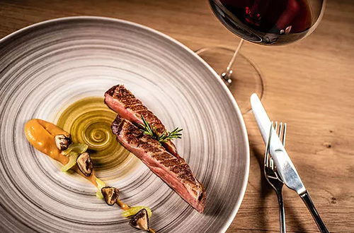 my-arbor-wellness-hotel-bressanone-italy-dining