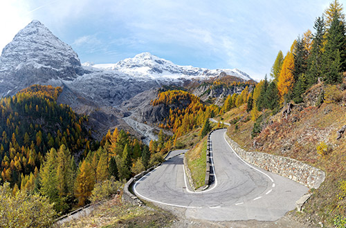 passo-dello-stelvio-sondrio-lombardy-italy