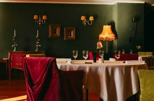 casa-da-relais-chateaux-portugal-dining-lounge