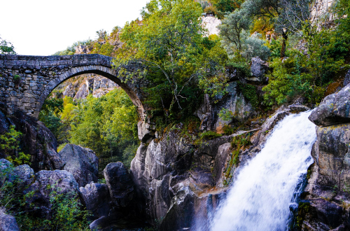 waterfall-gerês-portugal