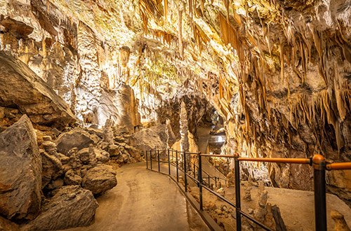 postojna-cave-postojna-slovenia-interior