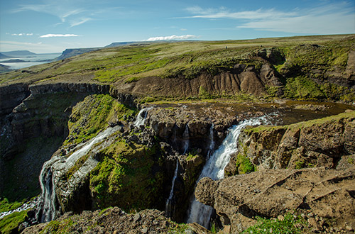 glymur-waterfall-hvalfjordur-fjord-iceland