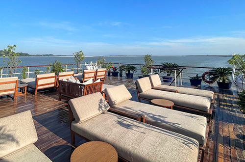 abn-charaidew-lounge-sundeck