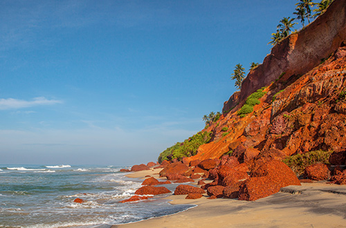 beach-and-cliff-varkala-kerala-india