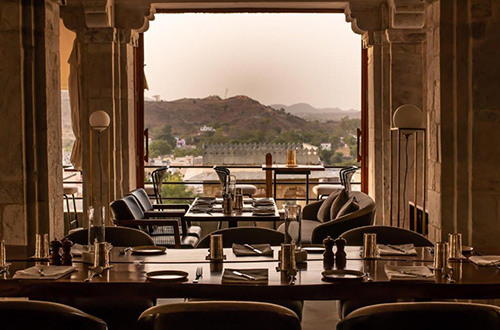 devi-garh-hotel-rajasthan-india-dining-view