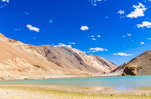 lake-ladakh-india