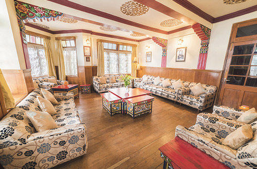 living-area-netuk-house-gangtok-sikkim-india