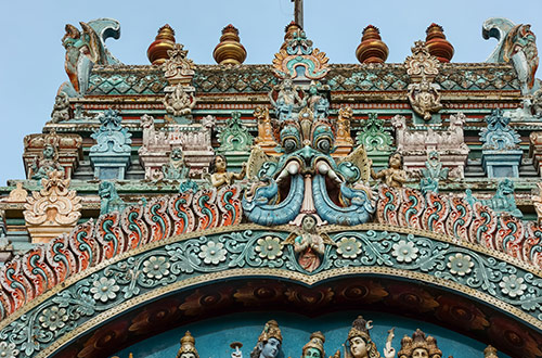 meenakshi-amman-temple-madurai-india