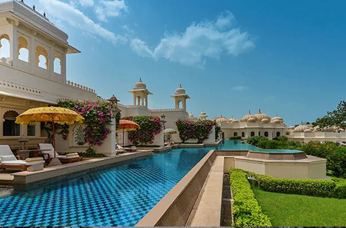 oberoi-udaivilas-hotel-udaipur-india-garden-pool