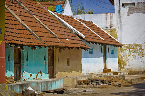 typical-clay-building-tamil-nadu-india