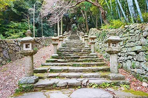 tsushima-stone-steps-japan