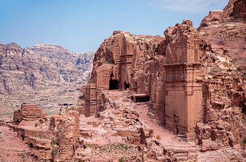 temple-tombs-petra-jordan