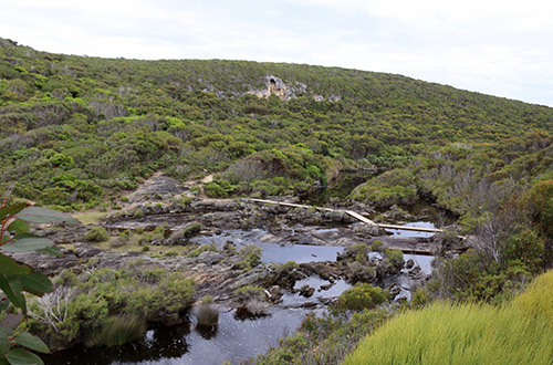 snake-lagoon-trail