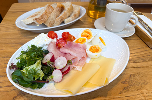 breakfast