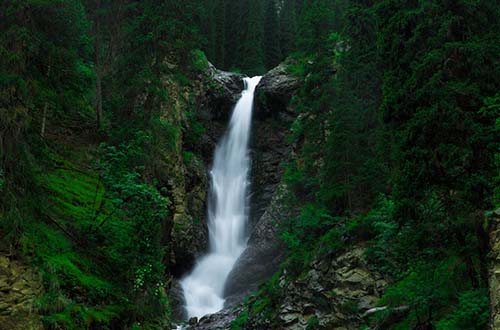 waterfall-barskoon-kyrgyzstan
