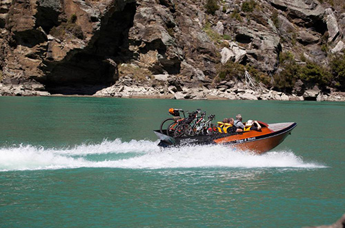 jet-boating-new-zealand