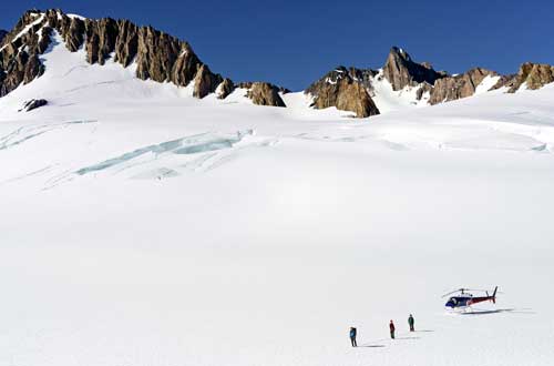 heli-hike-franz-josef-glacier-new-zealand