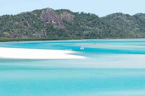 whitehaven-beach-blue-waters-white-sand