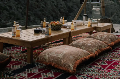 oman-Al-Jabal-Al-Akdar-the-suwgra-village-dining