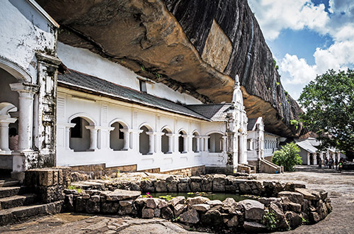 dambulla-cave-temple-dambulla-sri-lanka-shutterstock2348206121