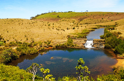 horton-plains-national-park-nuwara-eliya-sri-lanka