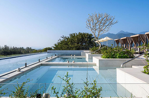 pool-lakeshore-hotel-taroko-hualien-taiwan